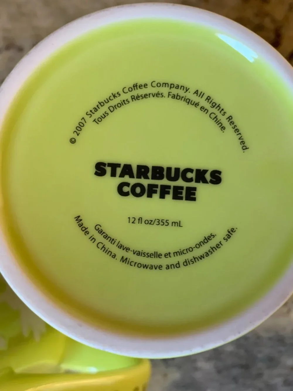 Starbucks 2007 lime green ceramic coffee mug white etched flowers lot of 2 12 oz